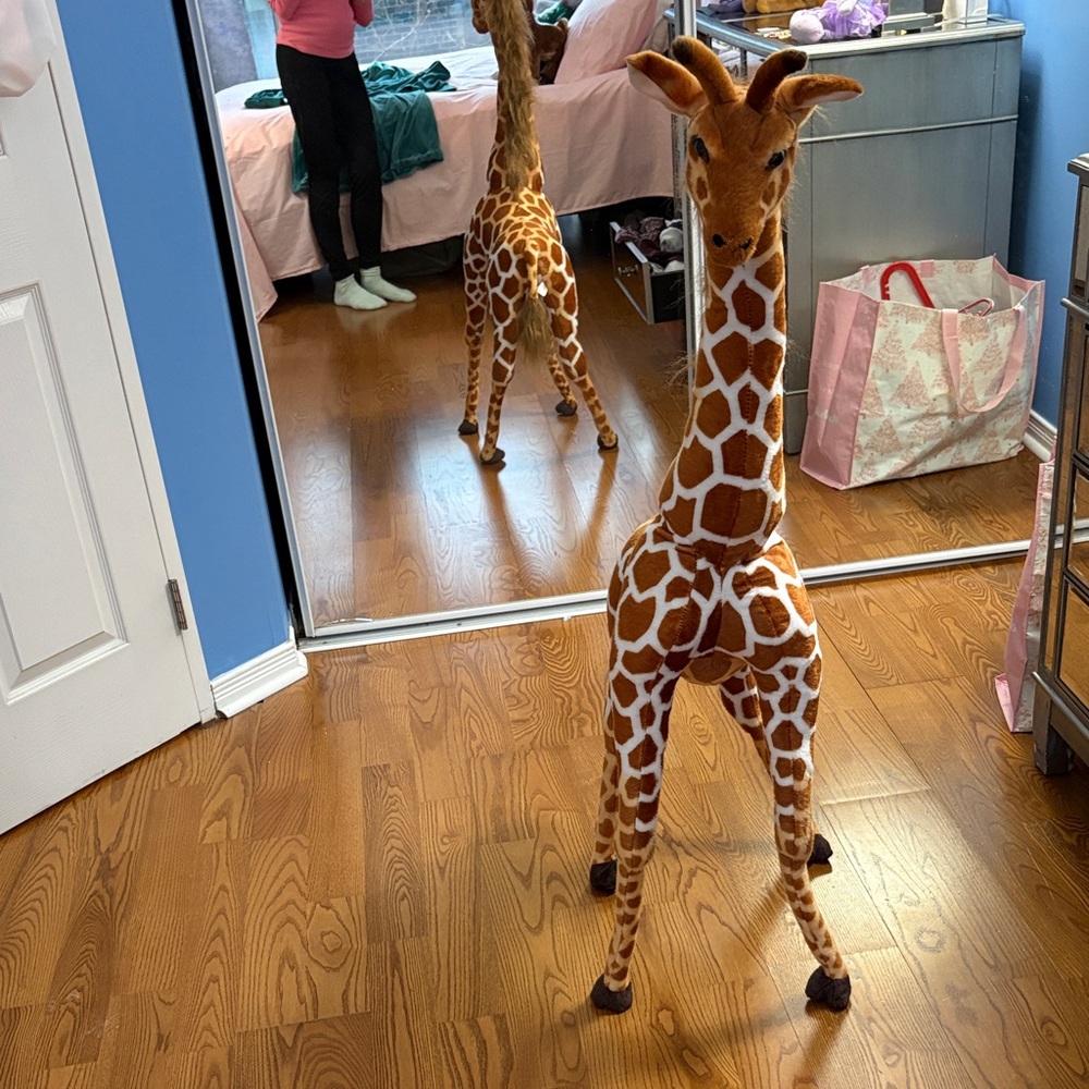 Large Plush Giraffe Toy